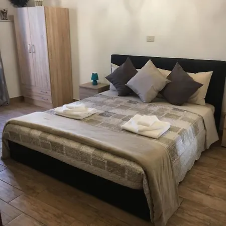 Bed & Breakfast Cascina Angela *